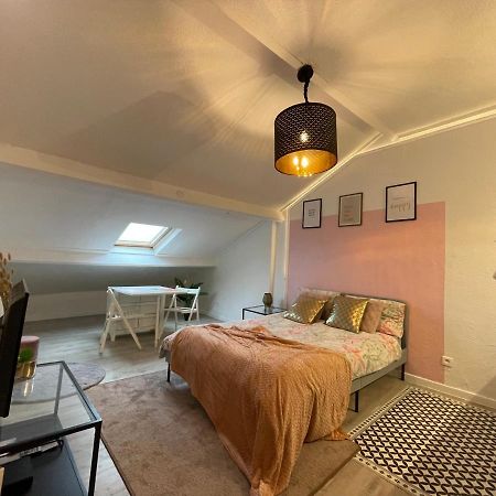 La Garde Studio Atypique Le Rocher, Climatisation, Belle Decoration Εξωτερικό φωτογραφία